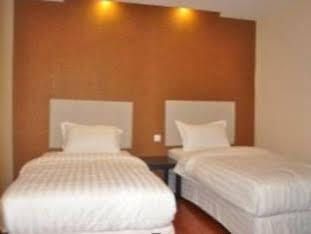 Mcity Inn Miri Εξωτερικό φωτογραφία